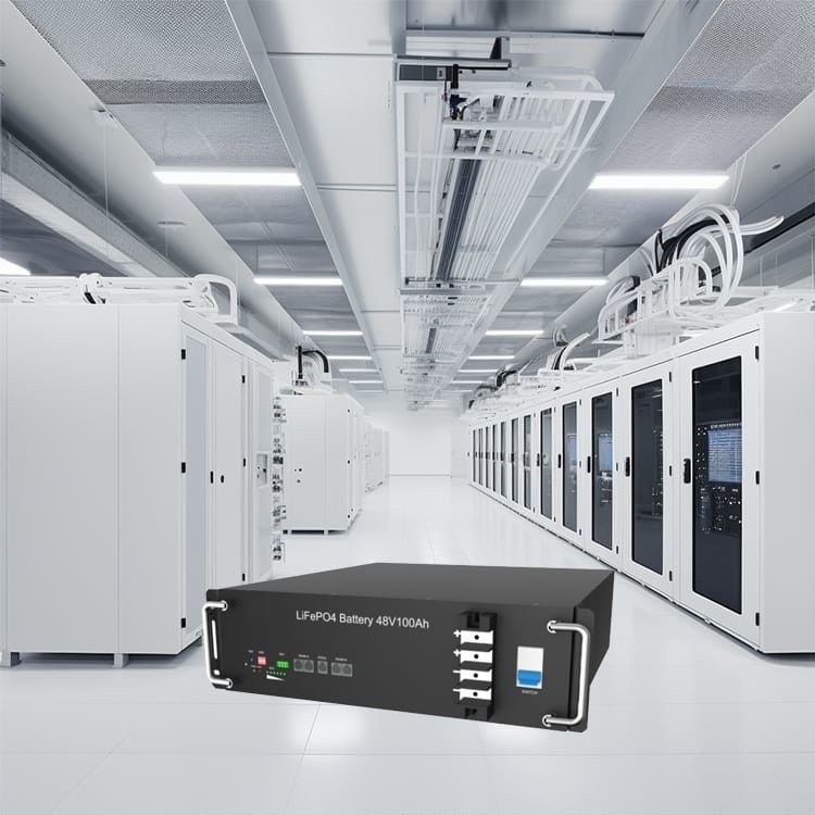 ब्लैक रैकमाउंट लिथियम बैटरी, 51.2 V 100ah सौर प्रणाली के लिए Lifepo4 बैटरी